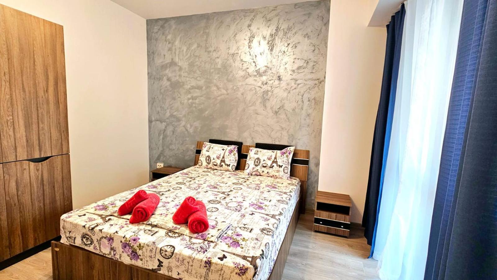 Evelyn Modern Apartment Near Palas Яссы Экстерьер фото
